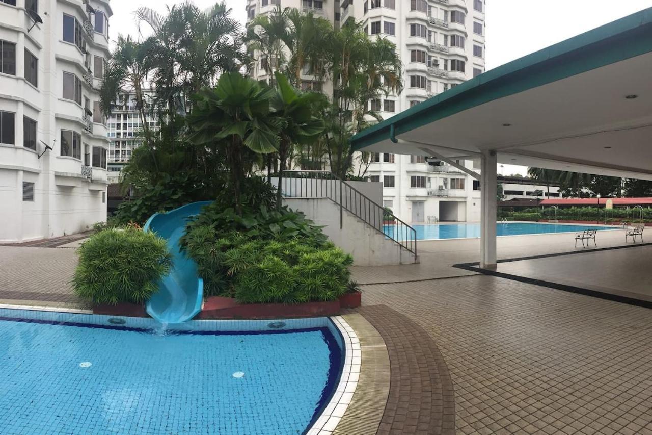 Cozy Kelana Jaya Semi-D Apt Near Mall, College & Hospital Petaling Jaya Exterior foto